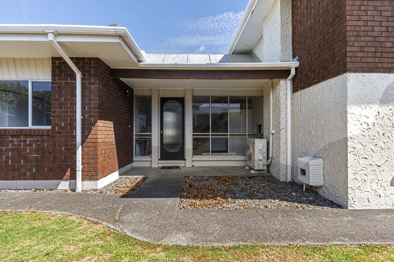 Photo of property in 3 Park Lane, Waitara, 4320