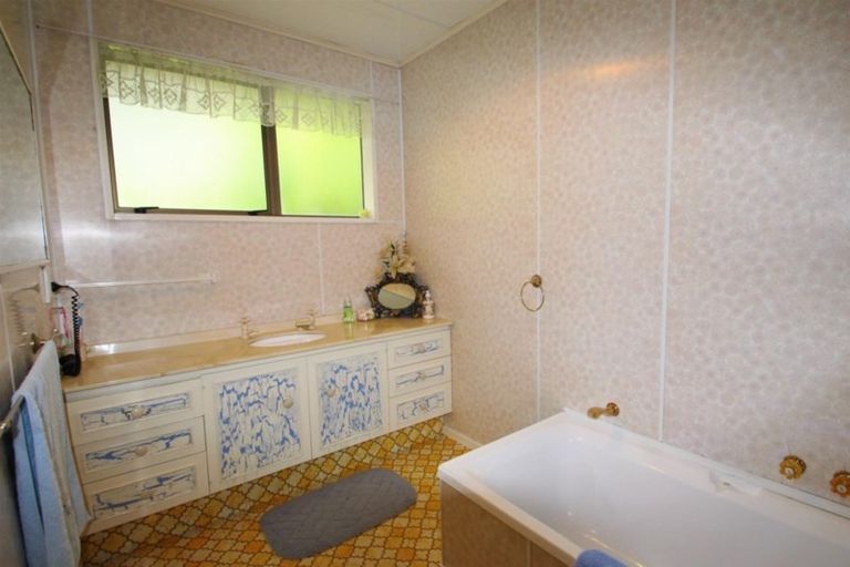 Photo of property in 131 Talbot Street, East Gore, Gore, 9771