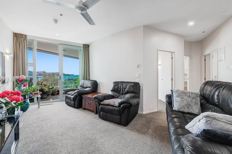 Photo of property in 703/11 Tamariki Avenue, Kelston, Auckland, 0602
