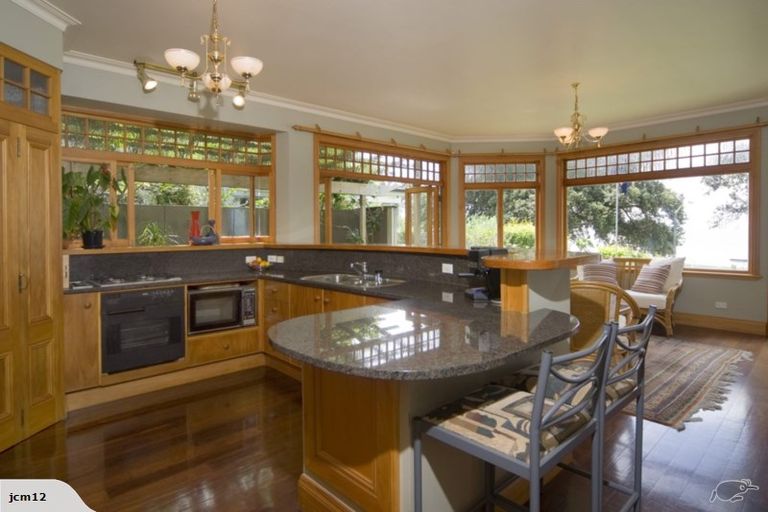 Photo of property in 52 Cheltenham Road, Devonport, Auckland, 0624