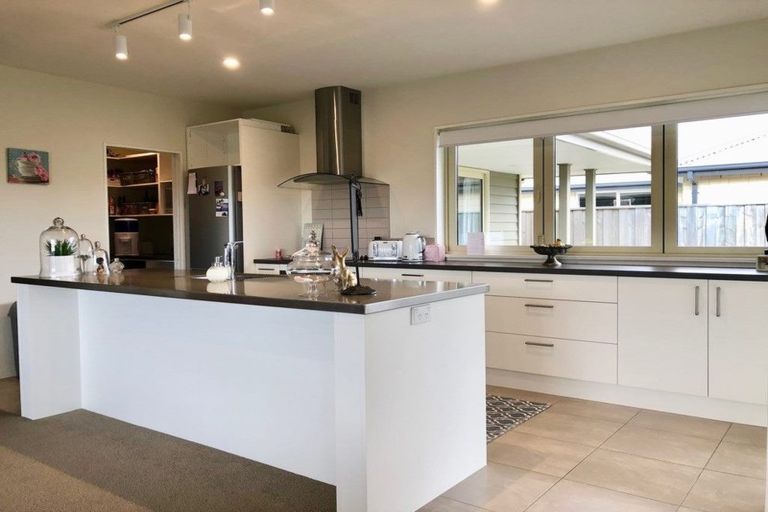 Photo of property in 11 Pakura Street, Pegasus, 7612