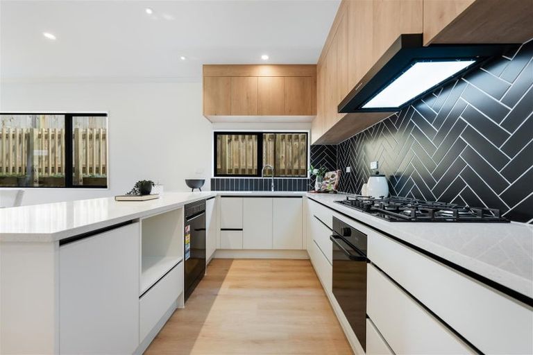 Photo of property in 69 Ta Moko Drive, Gulf Harbour, 0930