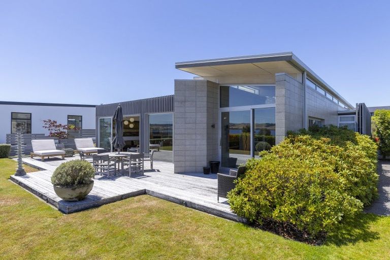 Photo of property in 12 Kurapoto Lane, Rainbow Point, Taupo, 3330