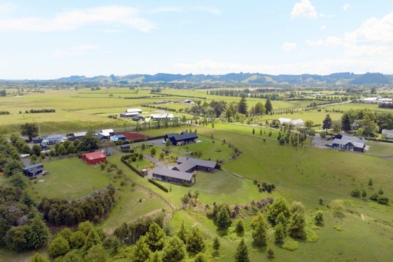 Photo of property in 212 Monument Road, Clevedon, Papakura, 2582