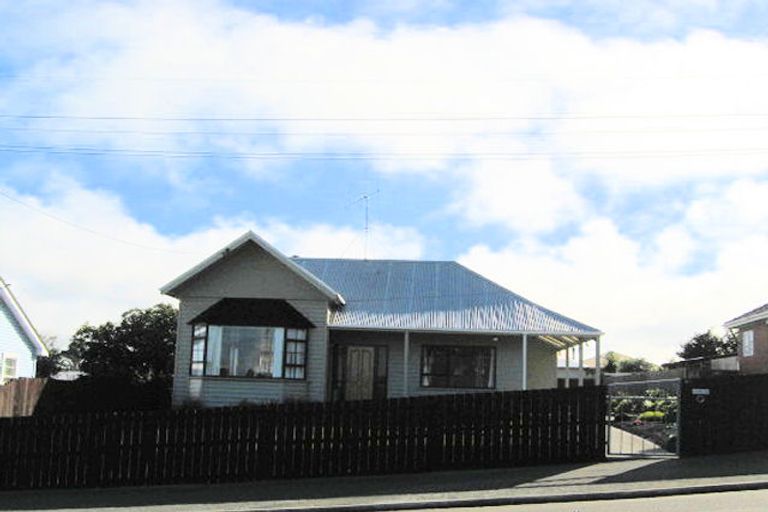 Photo of property in 71 Cain Street, Parkside, Timaru, 7910