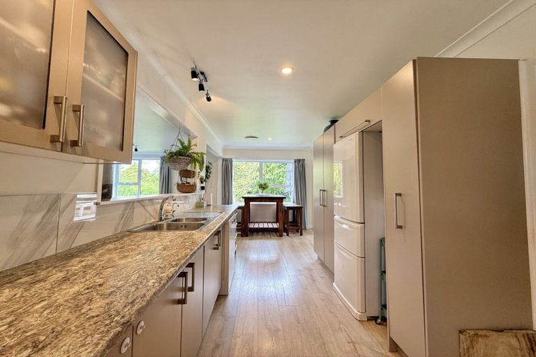 Photo of property in 51 Aotea Crescent, Tokoroa, 3420