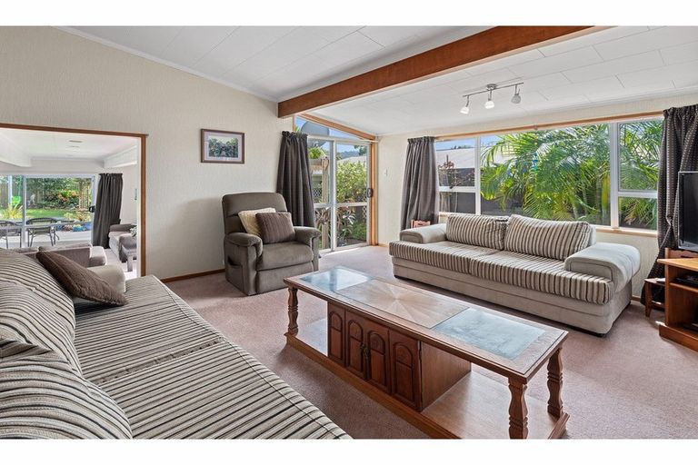 Photo of property in 1 Clarkson Crescent, Maunu, Whangarei, 0110