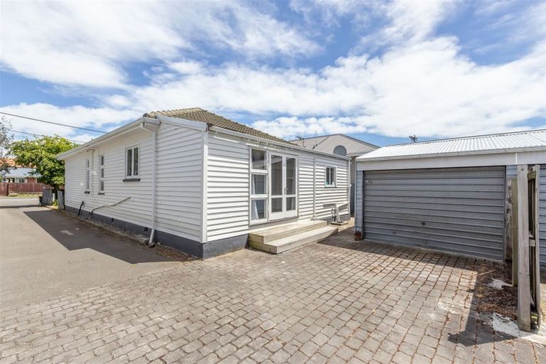 Photo of property in 1/44 Hills Road, Edgeware, Christchurch, 8013