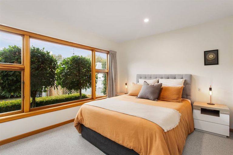 Photo of property in 260 Ilam Road, Burnside, Christchurch, 8053