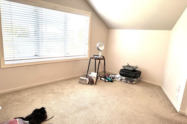 Photo of property in 120 Forest Lake Road, Forest Lake, Hamilton, 3200