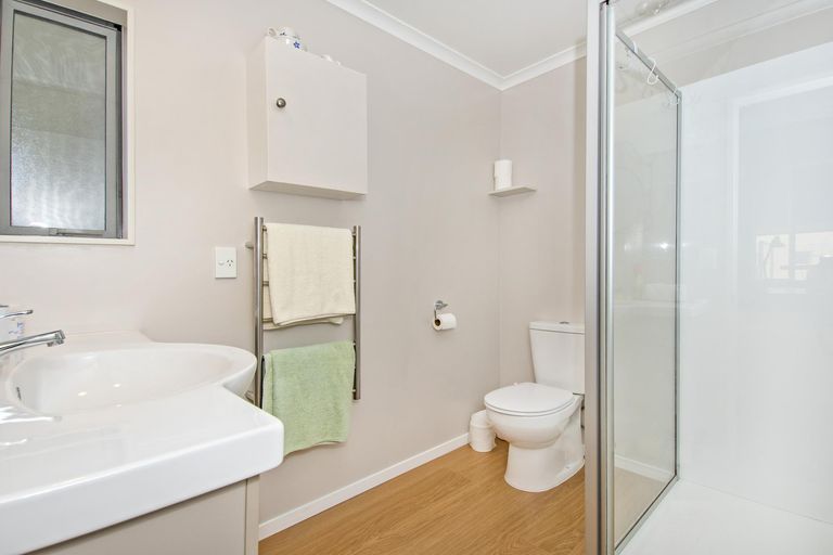 Photo of property in 8 Waitaha Place, Ruakaka, 0116