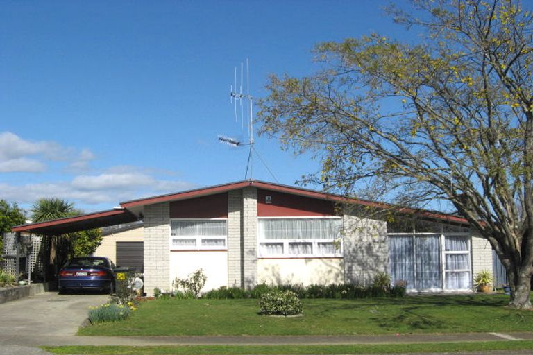 Photo of property in 8 Marlborough Street, Levin, 5510