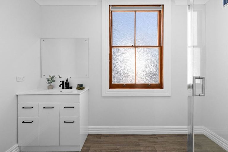 Photo of property in 26 Thompson Road, Bluff Hill, Napier, 4110