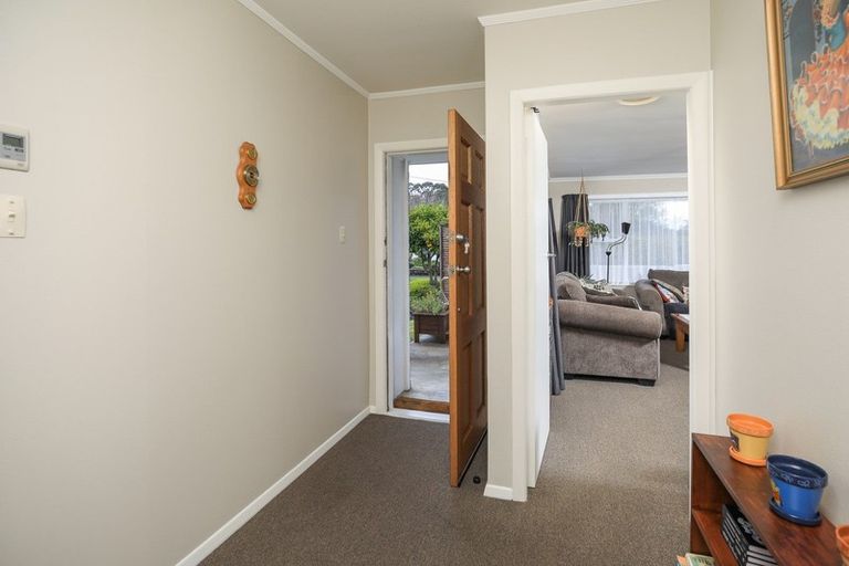 Photo of property in 32 Macmurdo Avenue, Glenview, Hamilton, 3206