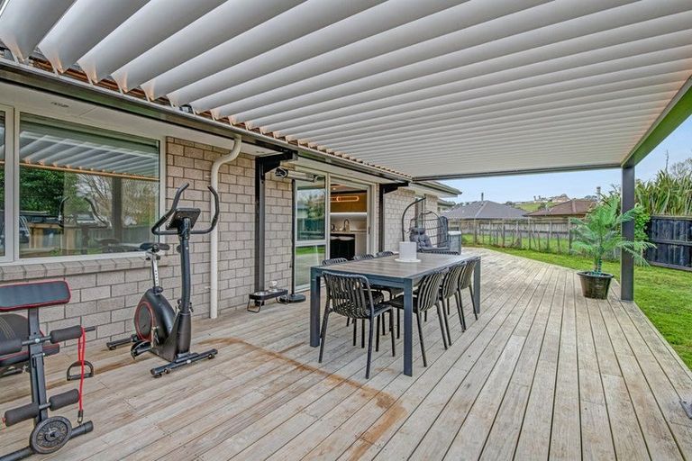 Photo of property in 9 Riverboat Lane, Helensville, 0800