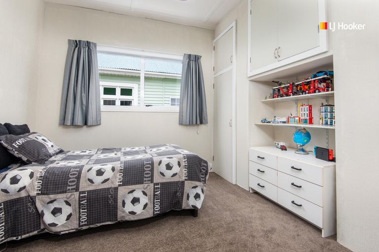 Photo of property in 165 Bay View Road, South Dunedin, Dunedin, 9012