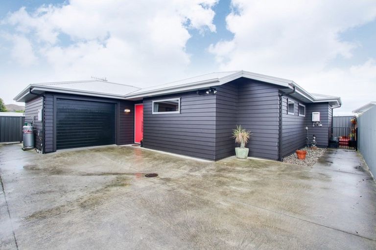 Photo of property in 22a Kauri Street, Taradale, Napier, 4112