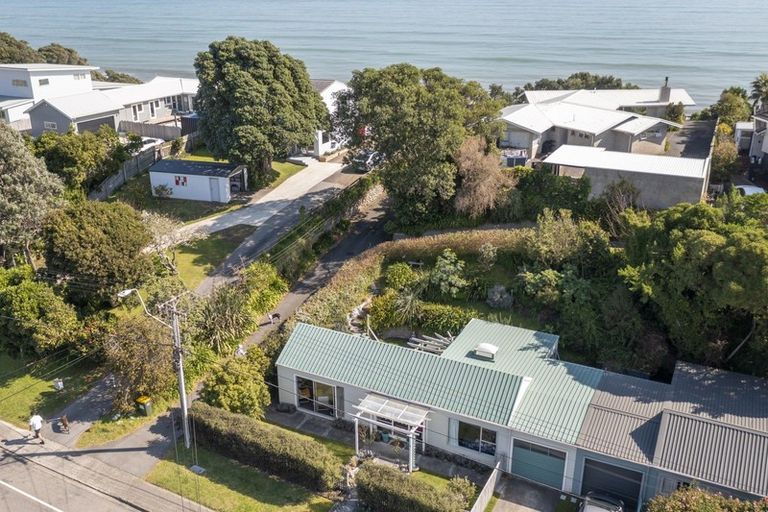 Photo of property in 109a Rosetta Road, Raumati South, Paraparaumu, 5032