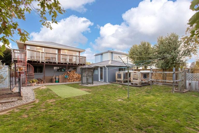 Photo of property in 65 Prestons Road, Redwood, Christchurch, 8051