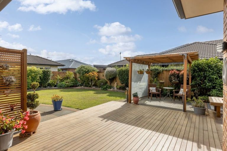 Photo of property in 582 Gloucester Road, Papamoa Beach, Papamoa, 3118