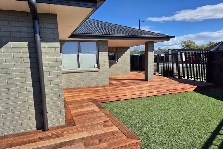 Photo of property in 30 Mcgrath Lane, Rangiora, 7400