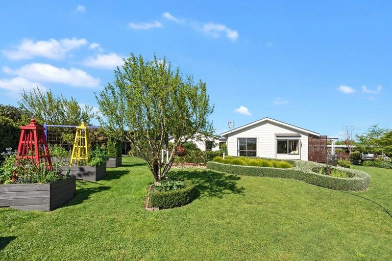 Photo of property in 1/1972 Kakaramea Road, Ngahinapouri, Hamilton, 3290