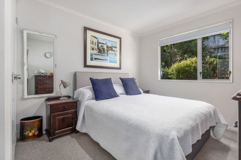 Photo of property in 47 Saint Ives Drive, Camborne, Porirua, 5026