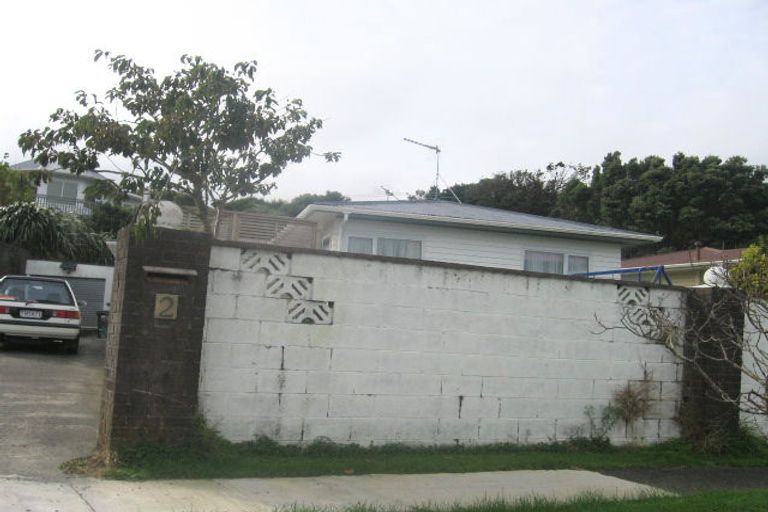 Photo of property in 2 Laburnum Grove, Maungaraki, Lower Hutt, 5010