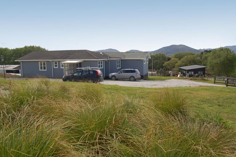 Photo of property in 14 Pavel Place, Kaiwaka, 0573