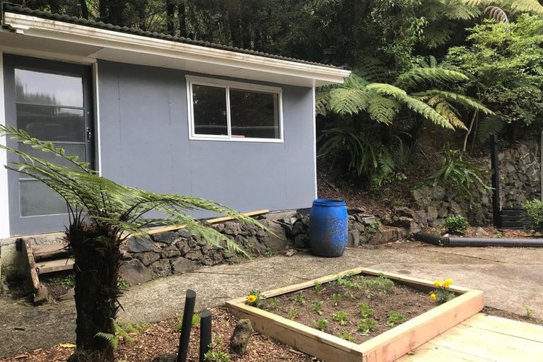 Photo of property in 7 Boylan Road, Titirangi, Auckland, 0604