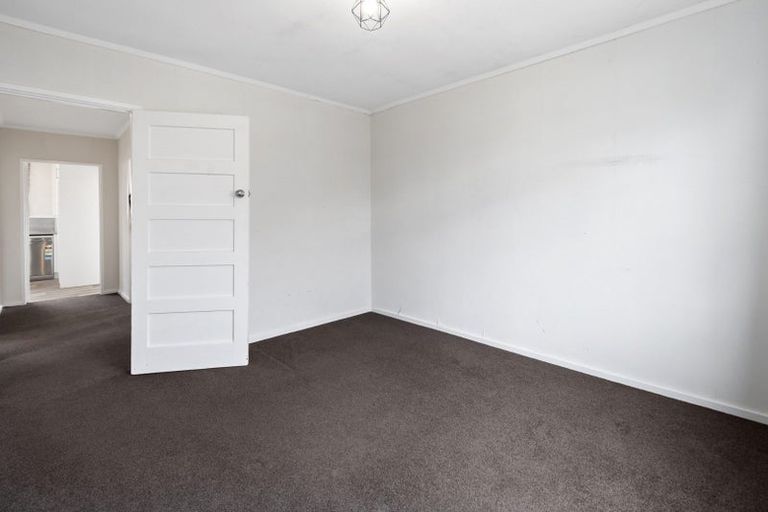 Photo of property in 65 Andrew Avenue, Roslyn, Palmerston North, 4414