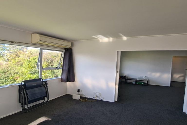 Photo of property in 48 Baylands Drive, Newlands, Wellington, 6037
