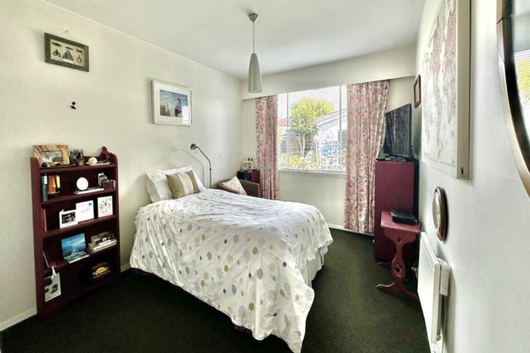 Photo of property in 37 Kinley Street, Rangiora, 7400