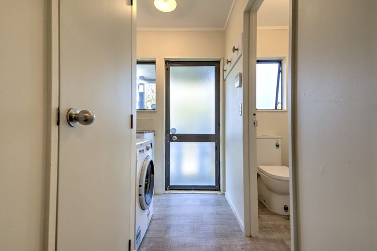 Photo of property in 129a Avalon Drive, Nawton, Hamilton, 3200