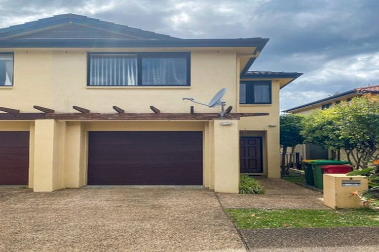 Photo of property in 9 Trimaran Drive, Gulf Harbour, Whangaparaoa, 0930