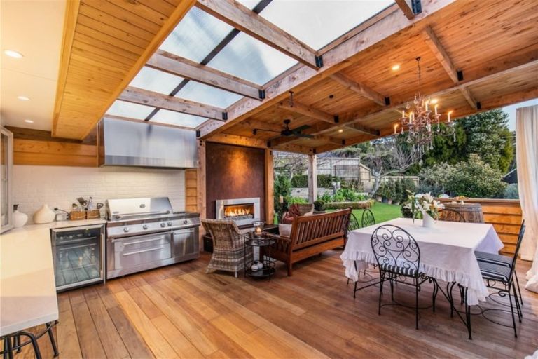 Photo of property in 118 Roseberry Avenue, Birkenhead, Auckland, 0626