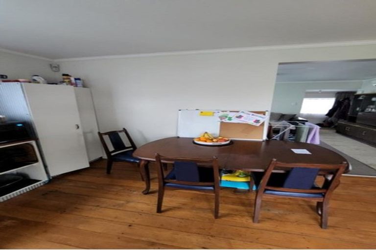 Photo of property in 8 Sussex Street, Levin, 5510