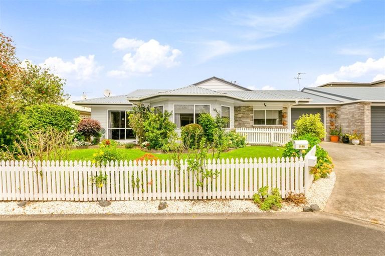 Photo of property in 299b Glengarry Road, Glen Eden, Auckland, 0602