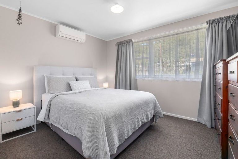 Photo of property in 21 Matuku Street, Selwyn Heights, Rotorua, 3015