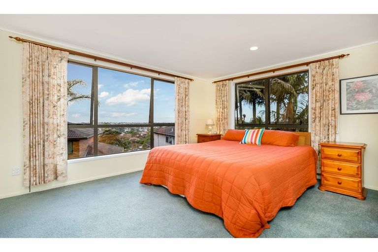 Photo of property in 16 San Lorenzo Rise, Henderson, Auckland, 0612