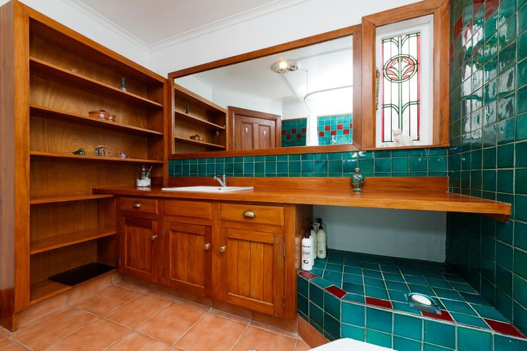 Photo of property in 301 College Street, West End, Palmerston North, 4410