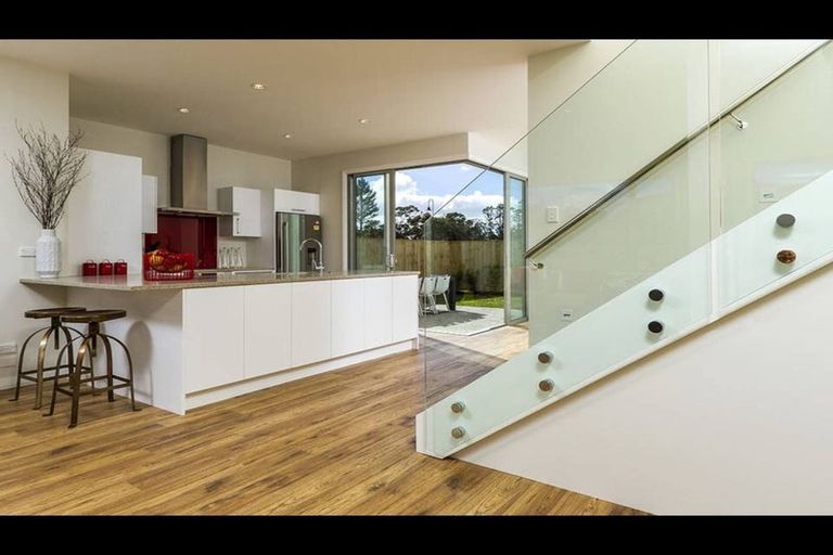 Photo of property in 284 Schnapper Rock Road, Schnapper Rock, Auckland, 0632