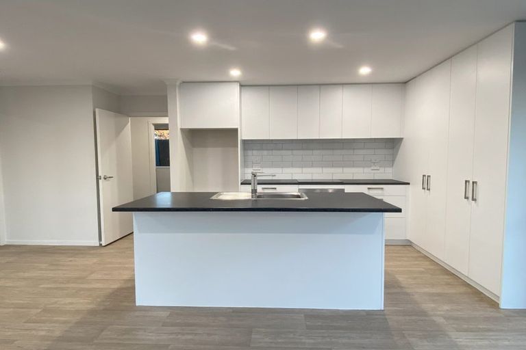 Photo of property in 28a Lawrie Avenue, Pukekohe, 2120