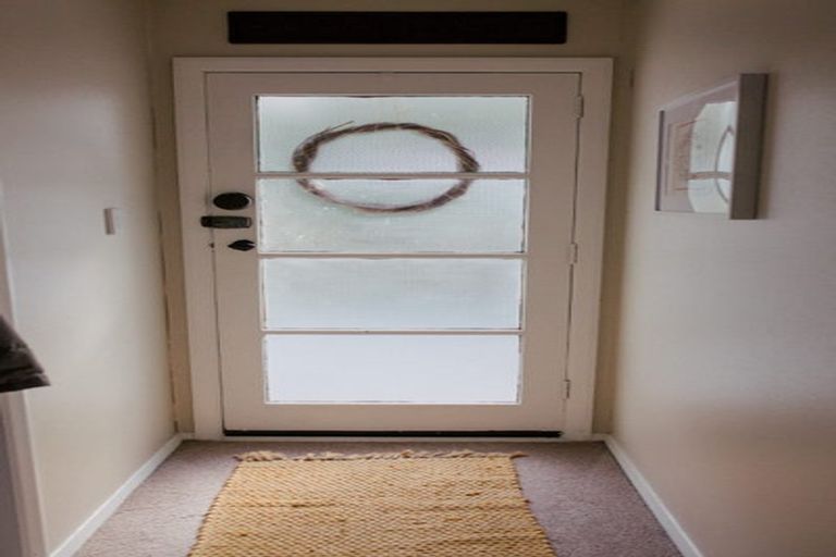 Photo of property in 15 Tasman Street, Havelock North, 4130