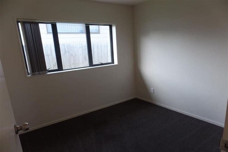 Photo of property in 15 Dissmeyer Drive, Clover Park, Auckland, 2019