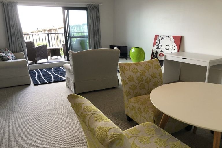 Photo of property in 7/241 Hinemoa Street, Birkenhead, Auckland, 0626