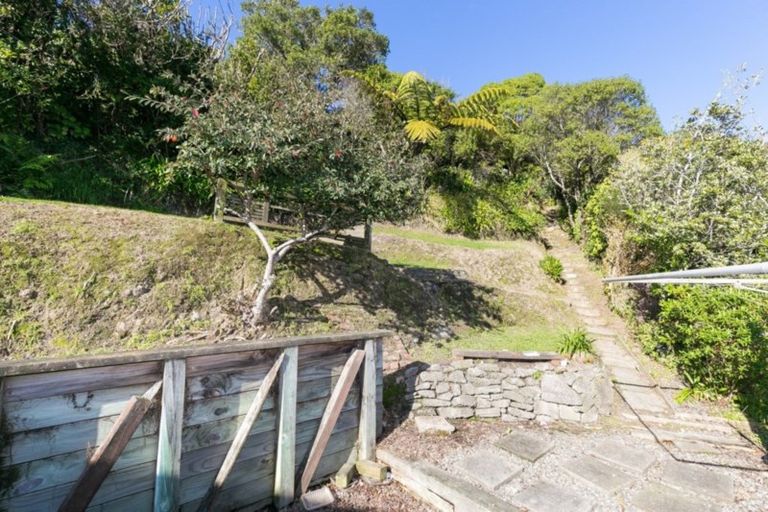 Photo of property in 6 Pimble Avenue, Karori, Wellington, 6012