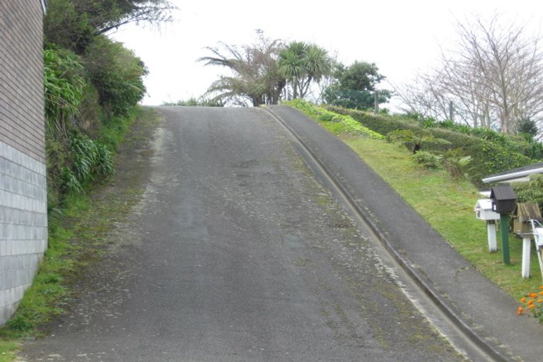 Photo of property in 24f Kenmore Street, Westown, New Plymouth, 4310