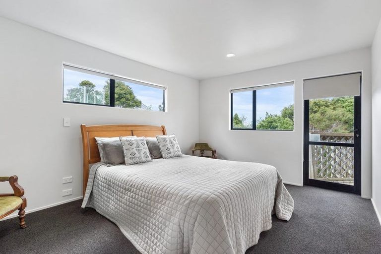 Photo of property in 86 Wade River Road, Stanmore Bay, Whangaparaoa, 0932