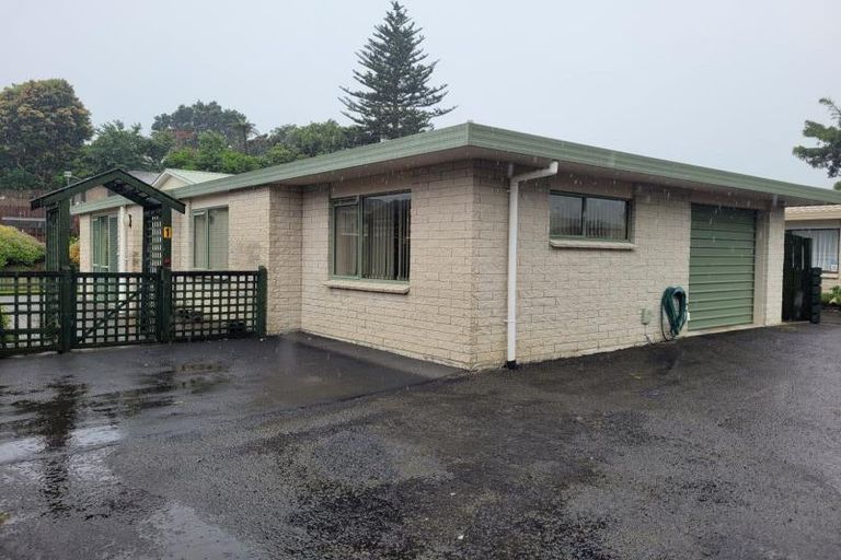 Photo of property in 10a David Street, Westown, New Plymouth, 4310